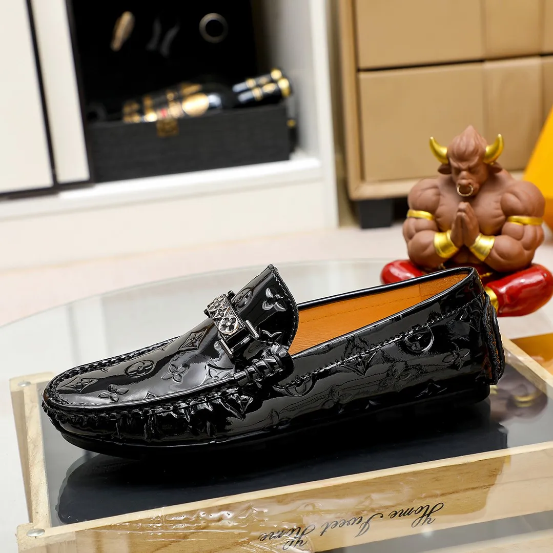 Men's shoes 💰360 💰 LV Louis Vuitton's top-quality Peaches men's shoes 💯Original copy of the official website, the upper is made of imported official website 1:1 material ❌Italian 🇮🇹 cowhide surface, imported pigskin lining. It’s definitely not made with ordinary craftsmanship, it’s the model used by celebrities! The factory’s craftsmanship is designed to create the most perfect shoes for trendy men! Colors available! 38-45 yards